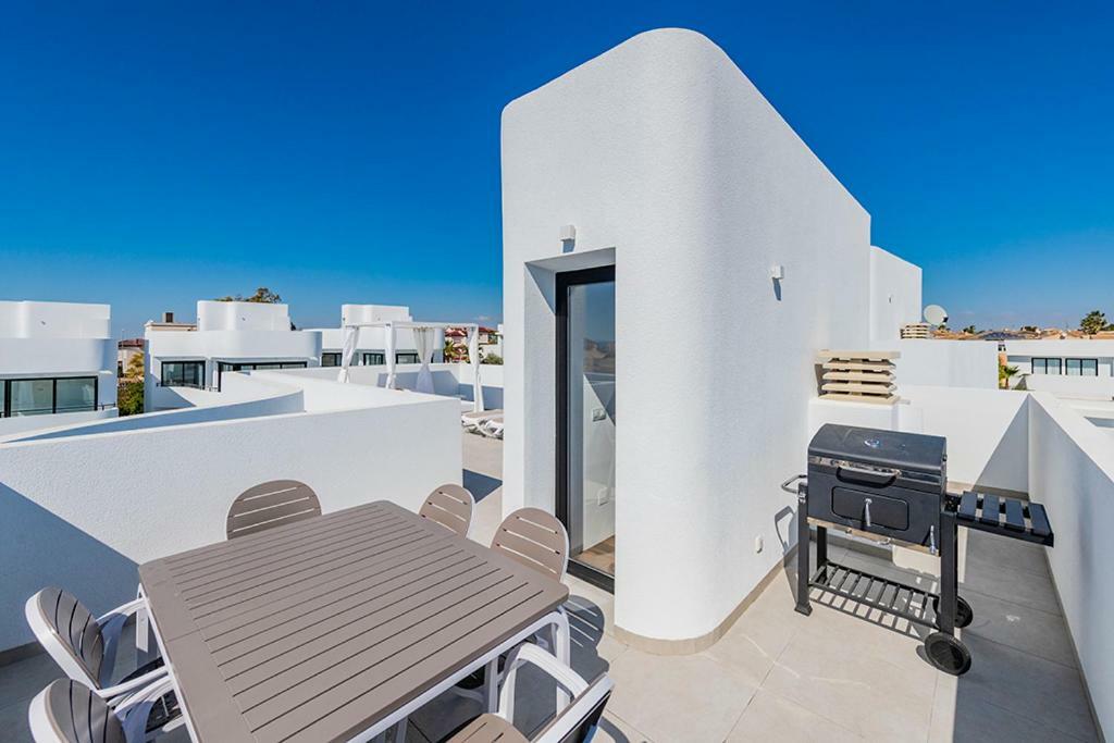 Stylish Villa 2018,Pool,3B.R.Wifi,Netflix San Fulgencio 외부 사진